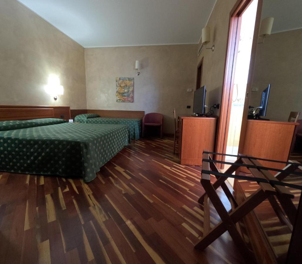 Hotel Air Bag Lodi Dış mekan fotoğraf